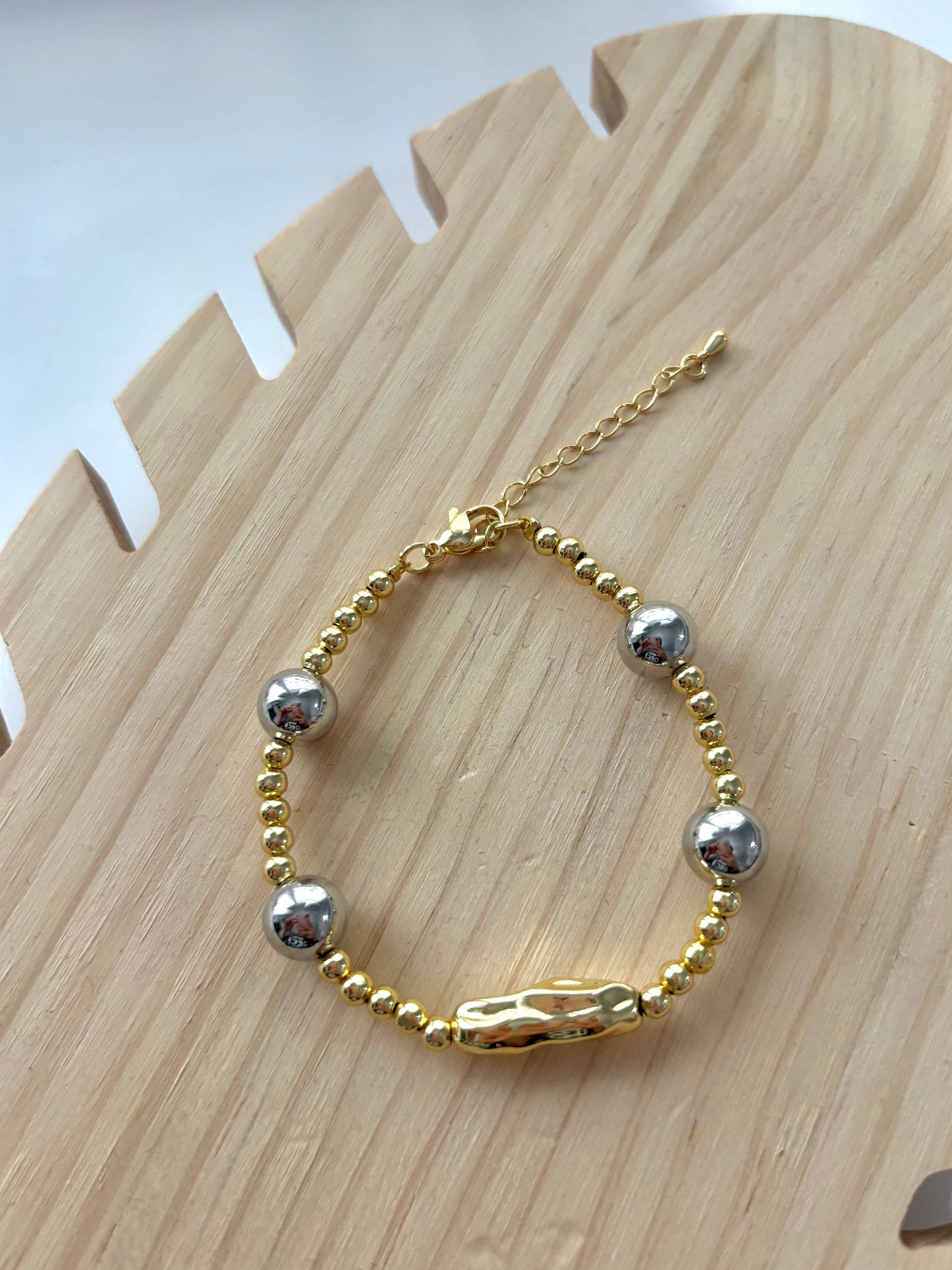 “Ezra Bracelet”