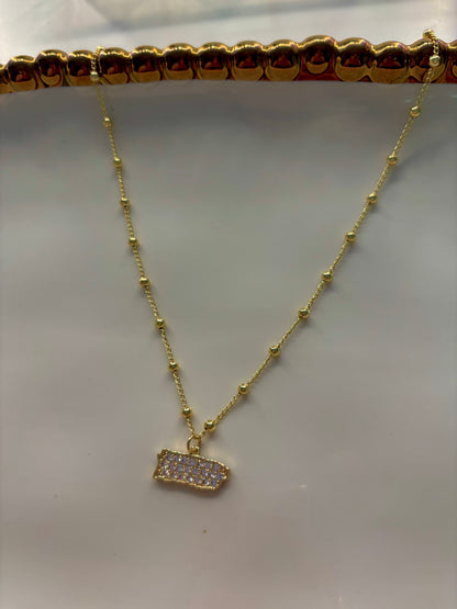 “Mi Isla Necklace”
