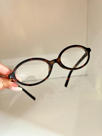 “Trending Glasses”